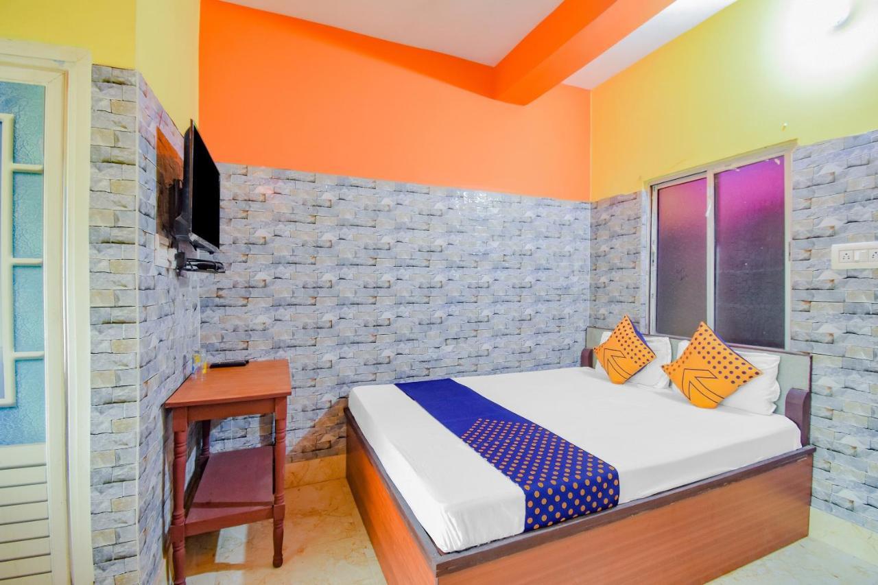 Spot On 74542 Aarav Hotel Jādabpur Екстериор снимка